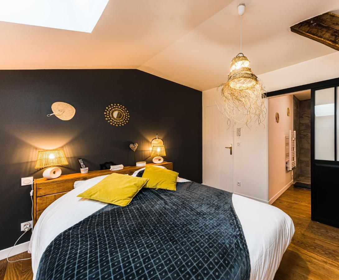 Les Gites Du Chateau - L Appartement Du Roi - Magnifique Appartement Face Au Chateau Nérac Екстериор снимка